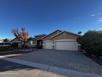 /international/us/6529-e-falon-prescott-valley-az-110104306870/