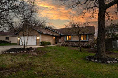 /international/us/9541-w-ruby-ave-wauwatosa-wi-110120417995/