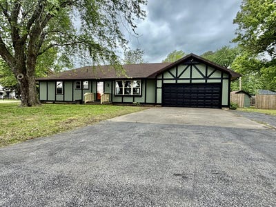 /international/us/1612-s-vernon-street-el-dorado-springs-mo-110107554766/
