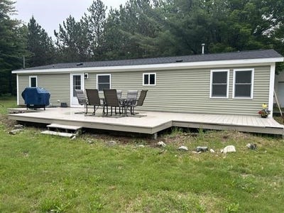 /international/us/10316-wheeling-road-carp-lake-mi-110108690713/