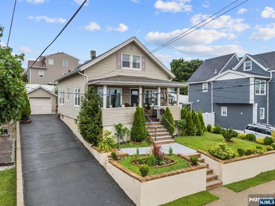 /international/us/79-columbia-street-wood-ridge-nj-110119292052/