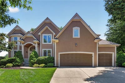 /international/us/17413-w-84-street-lenexa-ks-110108363067/