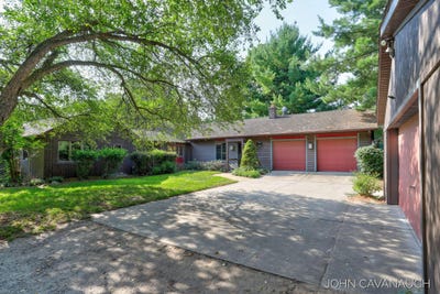 /international/us/9516-taft-street-coopersville-mi-110109372489/