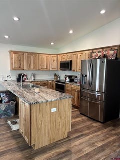 /international/us/1084-normandy-road-montrose-co-110100946390/