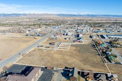 /international/us/tbd-w-pine-hwy-191-pinedale-wy-110088314679/