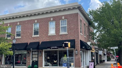 /international/us/101-103-kings-e-2nd-fl-101-103-e-kings-highway-e-haddonfield-nj-110100980893/