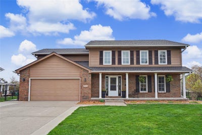 /international/us/5975-s-winwood-drive-johnston-ia-110107517732/
