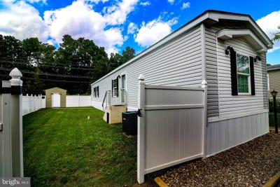 /international/us/140-fiddler-avenue-winchester-va-110108412644/