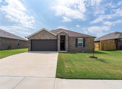 /international/us/612-w-cattleman-court-siloam-springs-ar-110119943961/