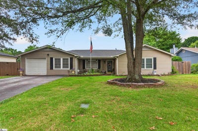 /international/us/106-baldwin-circle-mauldin-sc-110108723808/