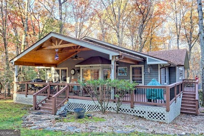 /international/us/381-w-sugarbush-dillard-ga-110095506492/