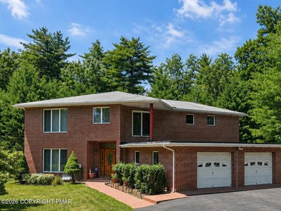 /international/us/6359-overlook-drive-kunkletown-pa-110109086610/