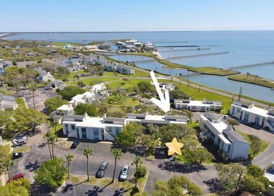 /international/us/2003-n-fulton-beach-rd-15-rockport-tx-110098460496/