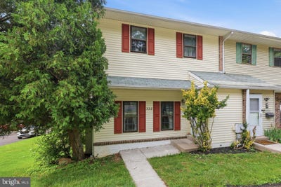 /international/us/520-pebble-ridge-court-feasterville-trevose-pa-110108392476/