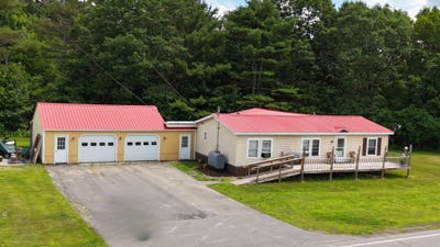 /international/us/305-kennebec-river-road-embden-me-110100780880/