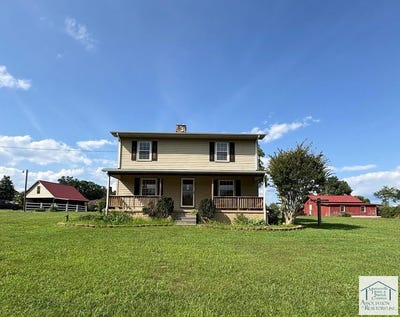 /international/us/202-mapleridge-rd-bassett-va-110098528655/
