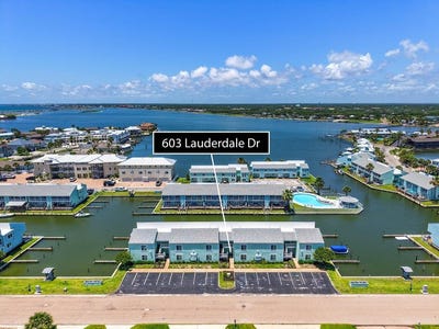/international/us/603-lauderdale-dr-rockport-tx-110108450562/