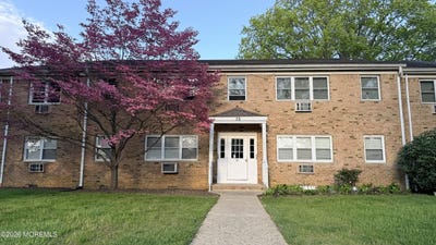 /international/us/14-windsor-terrace-freehold-nj-110107692597/