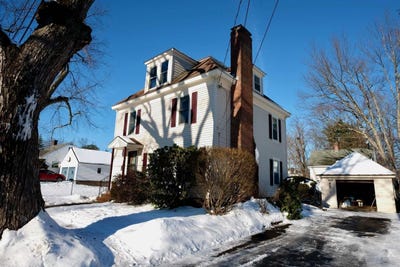 /international/us/20-carter-street-concord-nh-110105294624/