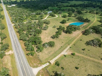 /international/us/15545-texas-111-yoakum-tx-110107804393/