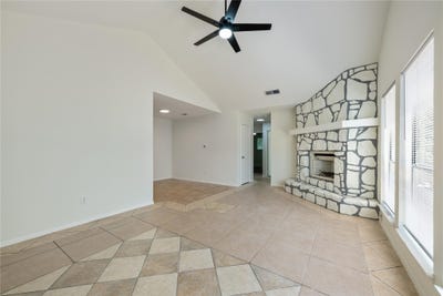 /international/us/9809-aberdeen-way-austin-tx-110109834840/