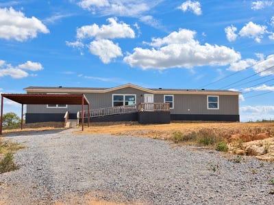 /international/us/359-county-road-4791-boyd-tx-110120452034/