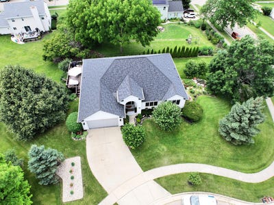 /international/us/825-chantilly-ct-burlington-wi-110101012459/