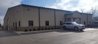 /international/us/2827-lexington-road-richmond-ky-110104582734/