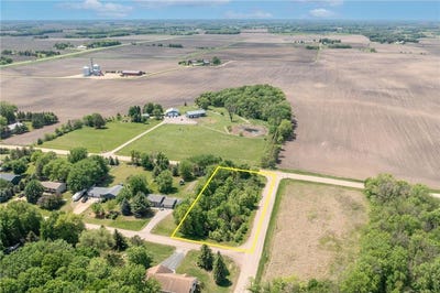/international/us/xxx-woodview-lane-le-center-mn-110099867074/?lang=en