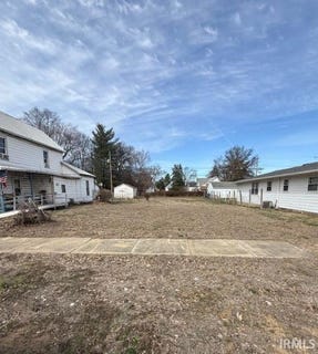 /international/us/820-n-12th-street-vincennes-in-110107053645/