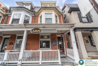 /international/us/115-e-broad-street-bethlehem-city-pa-110106498374/