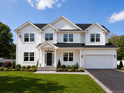 /international/us/66-euclid-avenue-massapequa-ny-110108442142/