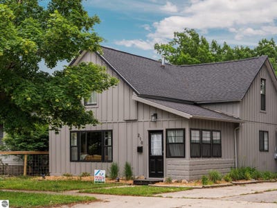 /international/us/210-e-fourteenth-street-traverse-city-mi-110101140905/?lang=es