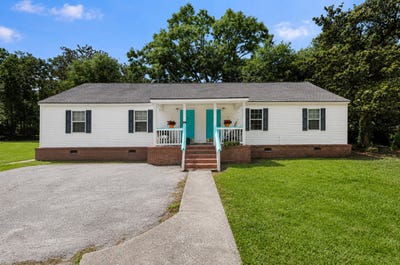 /international/us/7625-e-oakridge-circle-north-charleston-sc-110108582391/