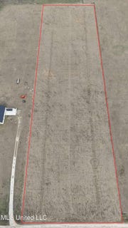 /international/us/15454-constitution-road-moss-point-ms-110096448016/