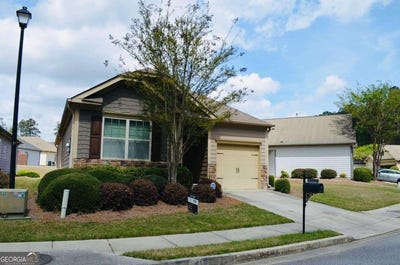 /international/us/7931-bluefin-trail-union-city-ga-110107516819/