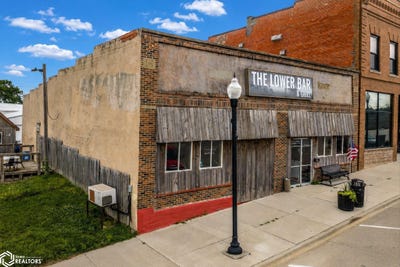/international/us/107-iowa-avenue-dunlap-ia-110108723888/