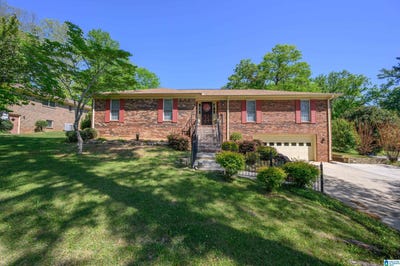 /international/us/1828-jacobs-lane-vestavia-hills-al-110107230766/