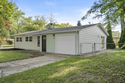 /international/us/6767-van-buren-street-merrillville-in-110100678416/