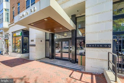 /international/us/1209-n-charles-street-baltimore-md-110107408380/
