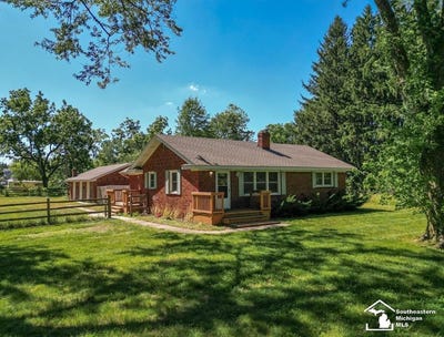 /international/us/6772-wells-road-petersburg-mi-110108783534/