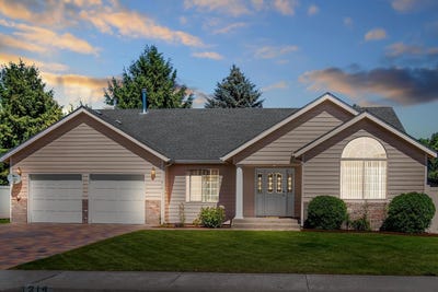 /international/us/214-sw-meadow-lakes-drive-prineville-or-110106721579/