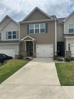 /international/us/3667-acorn-drive-oakwood-ga-110104032775/