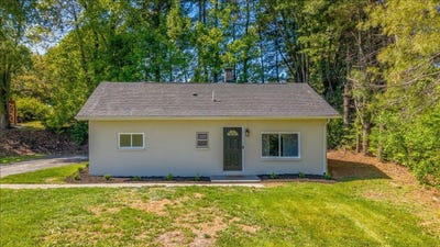 /international/us/2027-peppers-ferry-road-christiansburg-va-110107852410/