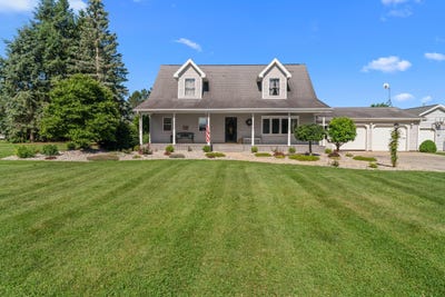 /international/us/5160-barker-road-jonesville-mi-110100720502/