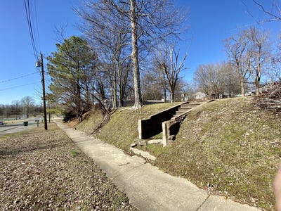 /international/us/658-broadway-street-wickliffe-ky-110100470281/