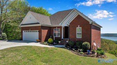 /international/us/71-majestic-view-drive-grant-al-110098783596/