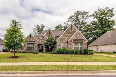 /international/us/244-crossroads-boulevard-hernando-ms-110108229522/
