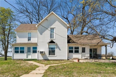 /international/us/10290-w-271st-street-louisburg-ks-110107161930/