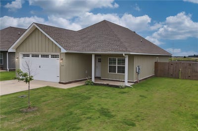 /international/us/3647-red-maple-way-jonesboro-ar-110108936079/